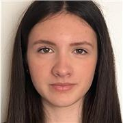 Studentessa diplomata al liceo scientifico Copernico, offro lezioni di matematica e materie umanistiche.